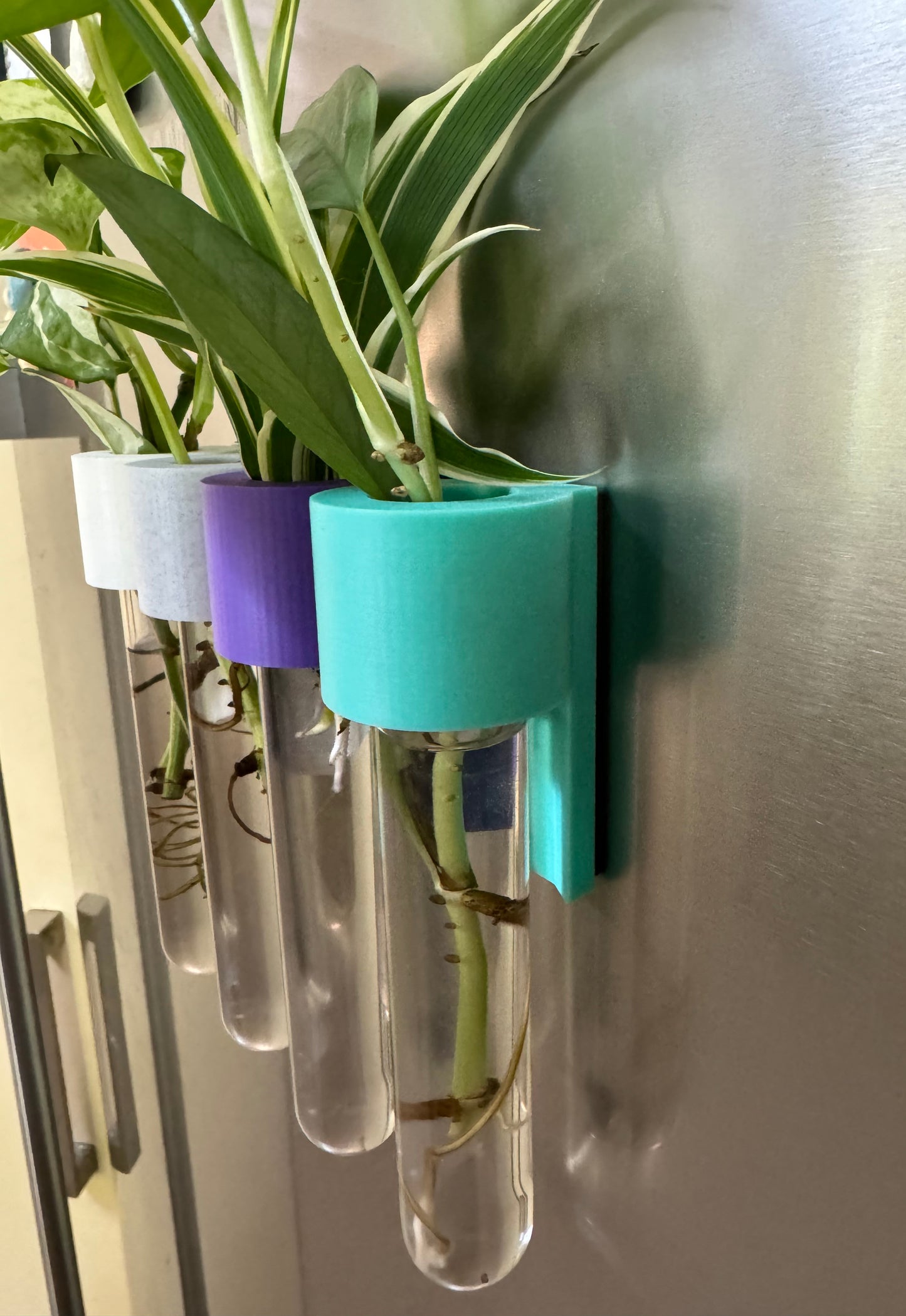 3D Printed Magnetic Fridge Hydroponic Planter/Vase