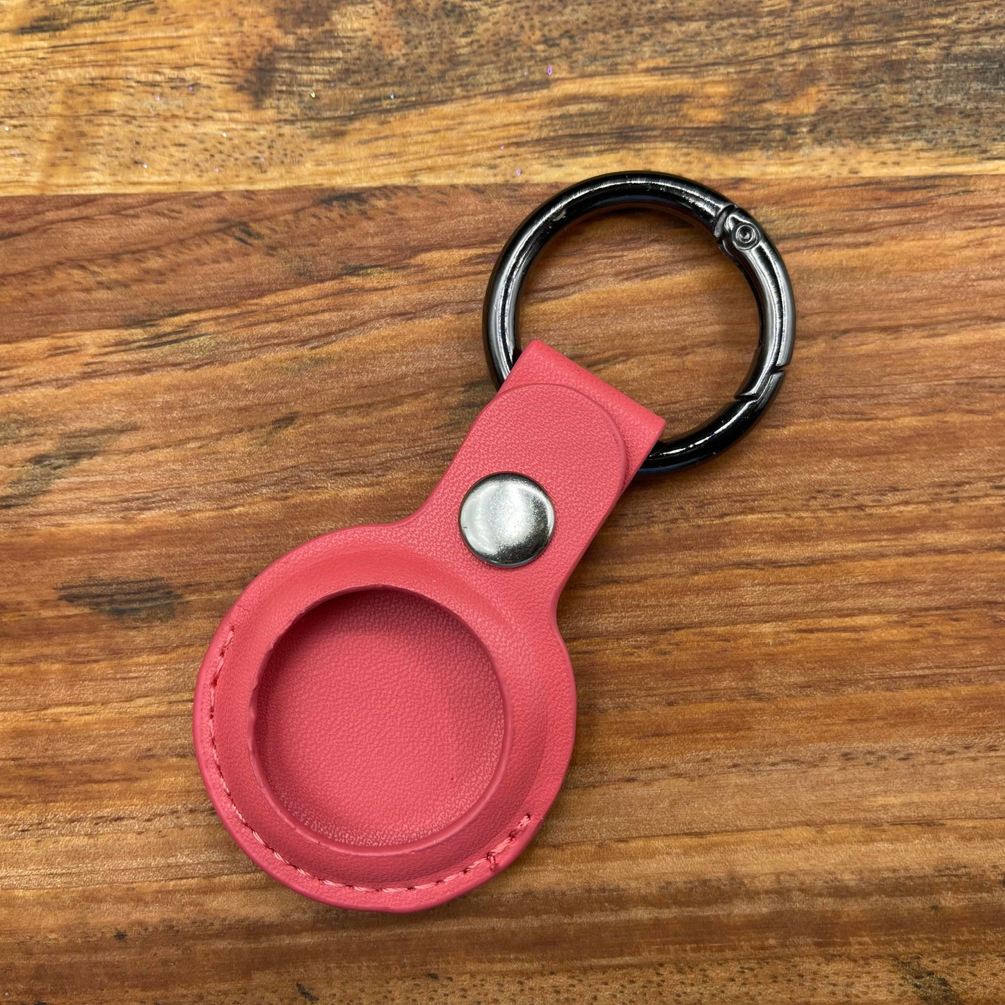 Apple AirTag Vegan Leather Keyring Holder - Version 2 - Nerd Stop