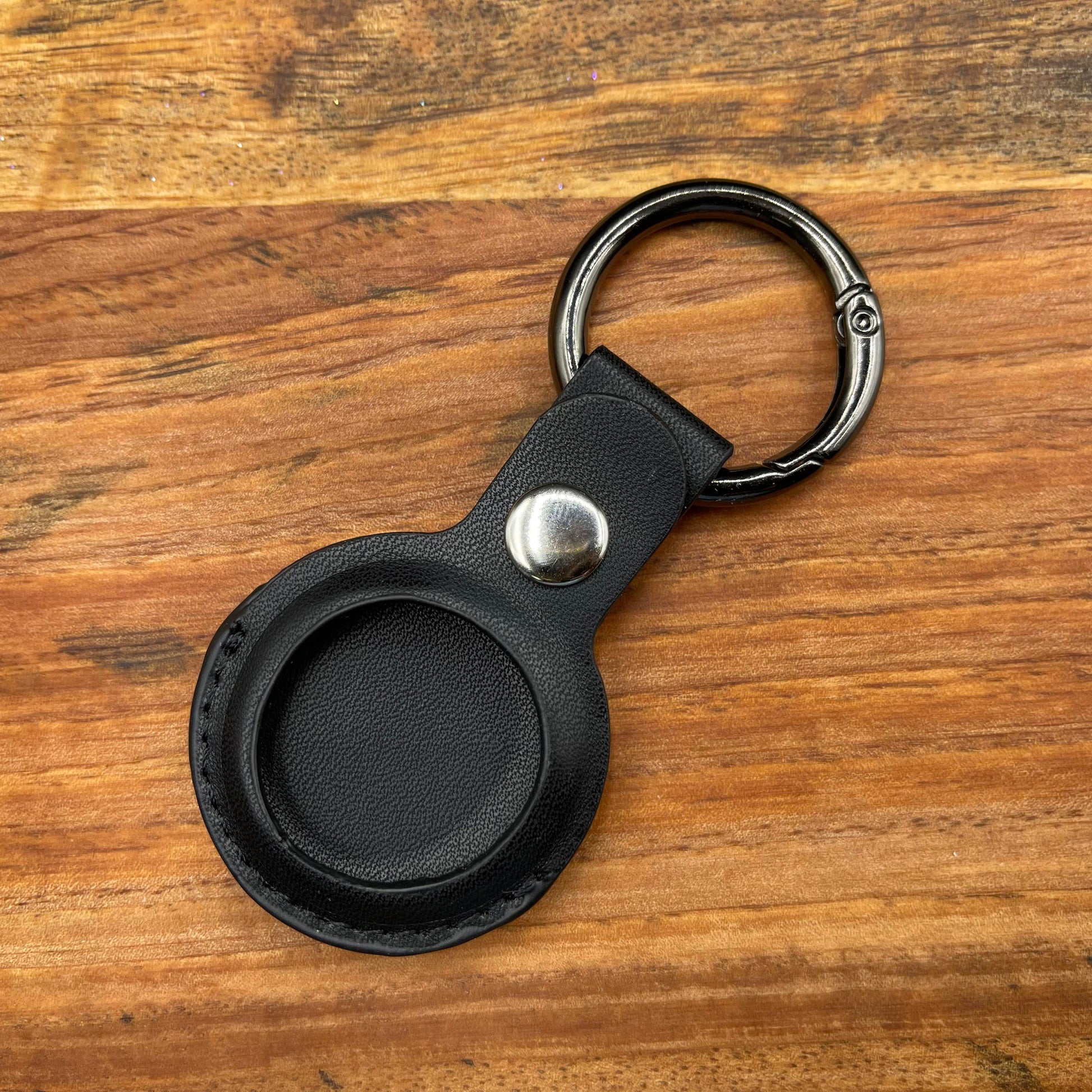 Apple AirTag Vegan Leather Keyring Holder - Version 2 - Nerd Stop