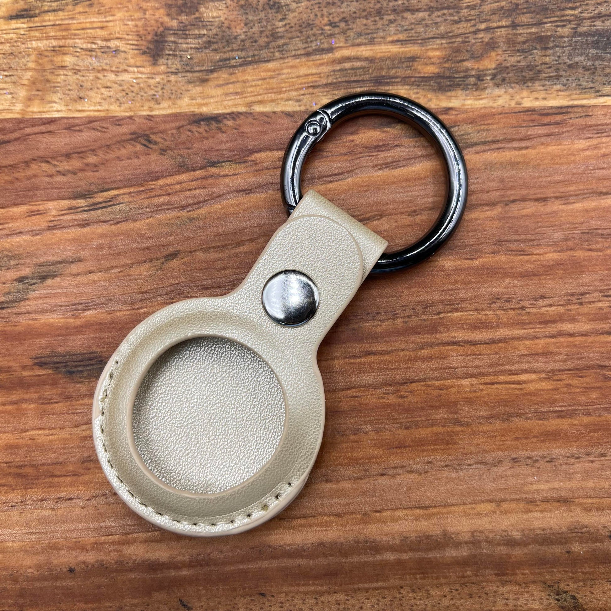 Apple AirTag Vegan Leather Keyring Holder - Version 2 - Nerd Stop